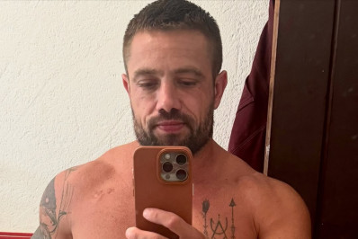 Rafael Cardoso relembra perrengue ao beijar atriz com mau hálito: 'Bicho morto na boca'