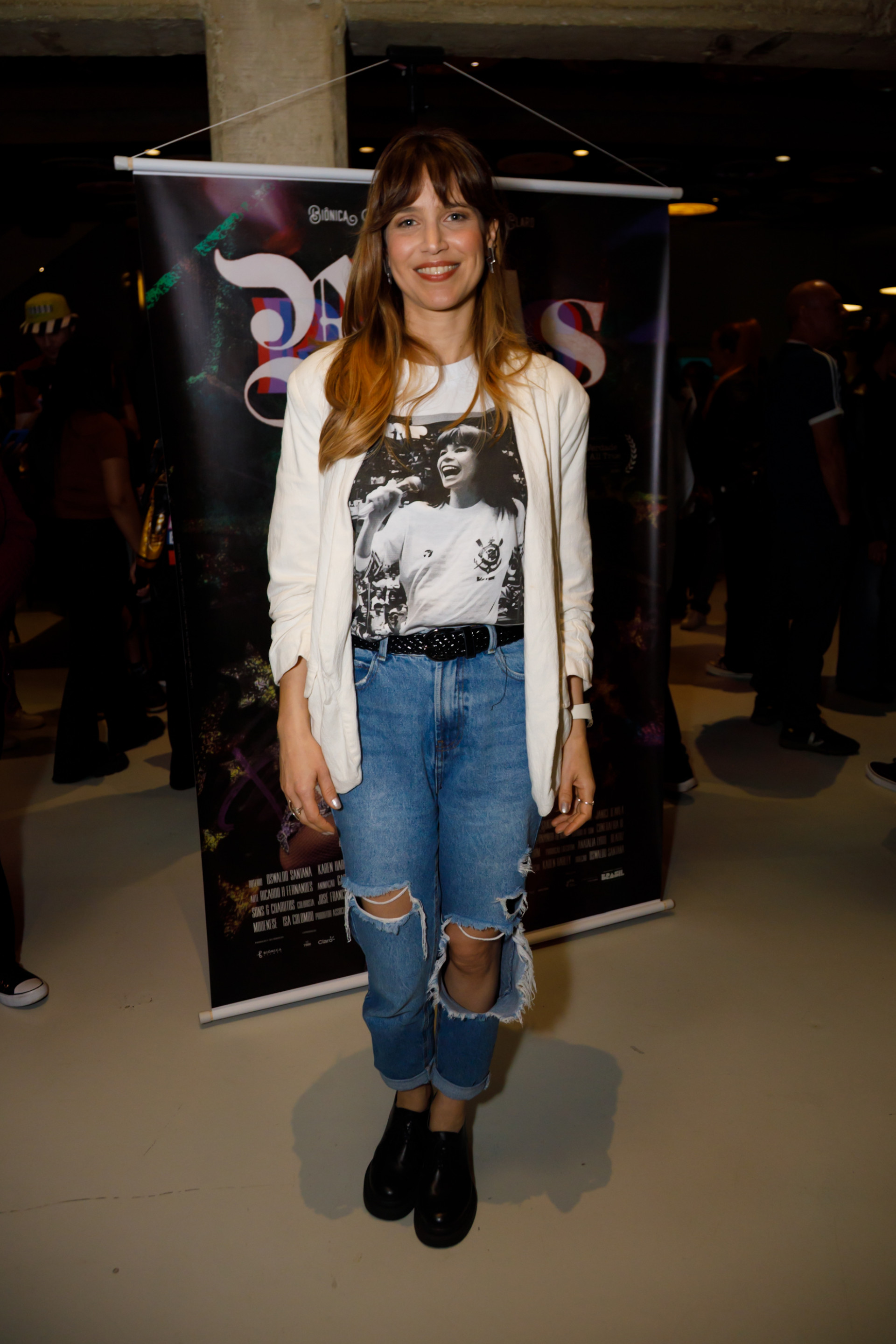 Mel Lisboa e mais famosos vão a pré-estreia de documentário sobre Rita Lee