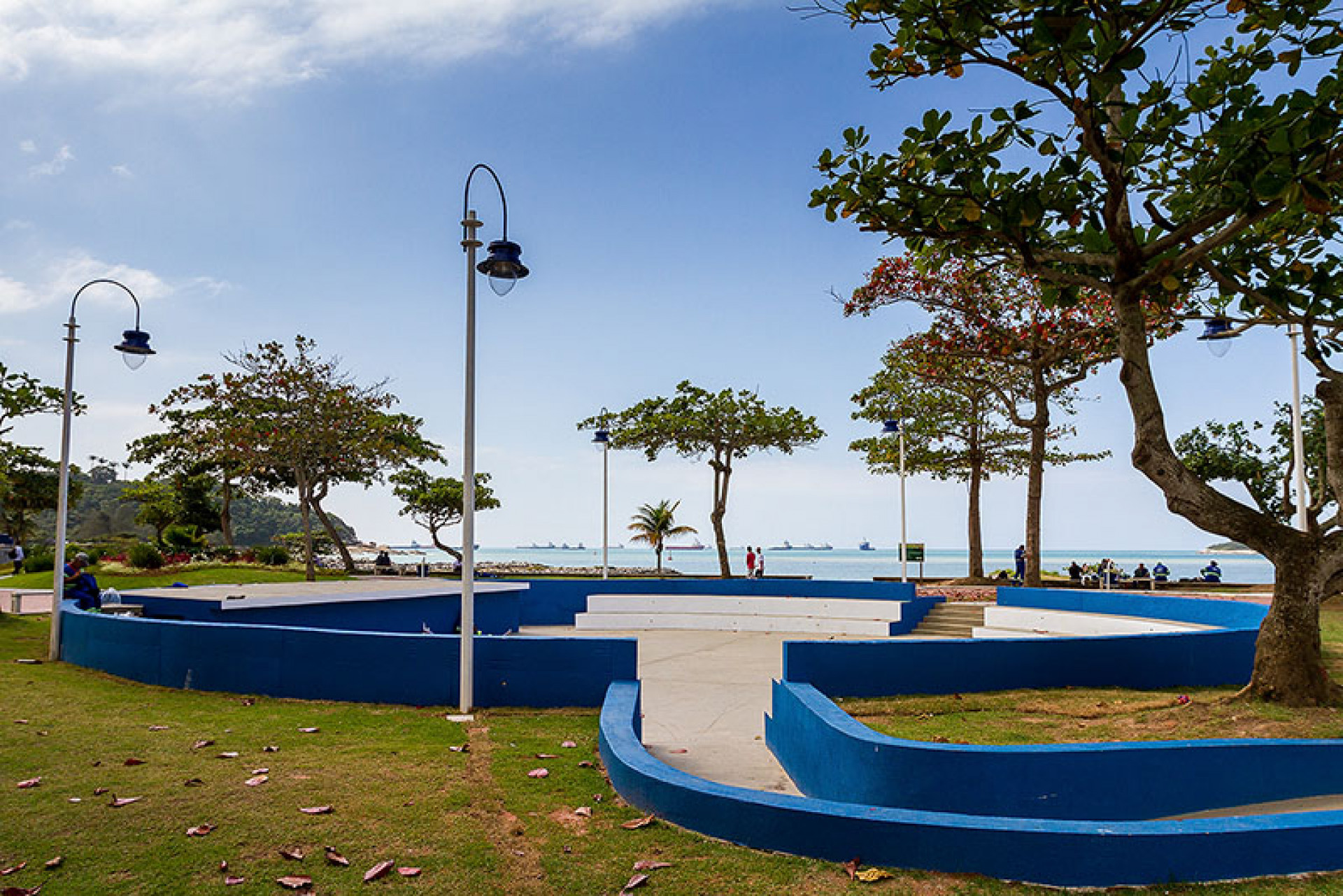 Anfiteatro da Imbetiba se transforma em espa&ccedil;o de cultura viva com apresenta&ccedil;&otilde;es que encantam p&uacute;blicos de todas as idades - Foto: Reprodu&ccedil;&atilde;o