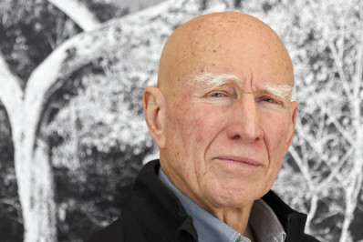 Sebastião Salgado foi 'salvo' por Pelé ao ser ameaçado de morte
