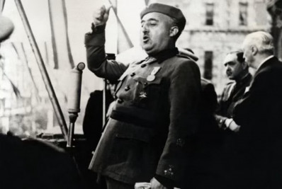 Meio século após a morte de Franco, Espanha conserva símbolos da ditadura