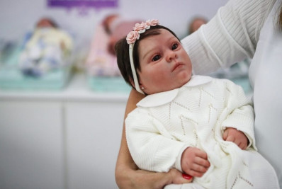 Veto ao Dia da Cegonha Reborn no calendário do Rio é mantido na Câmara