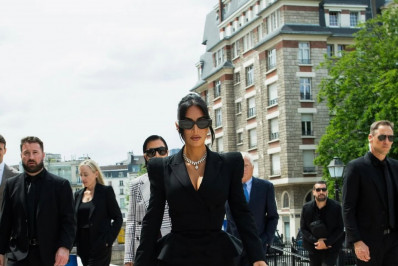 Assaltantes de Kim Kardashian não voltarão à prisão por roubo milionário de 2016 em Paris