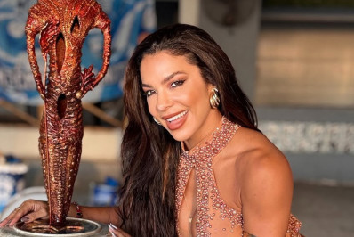 Monique Rizzeto não é mais rainha de bateria da Acadêmicos de Niterói