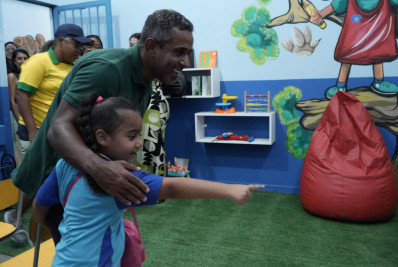São Gonçalo inaugura brinquedoteca em escola do Laranjal