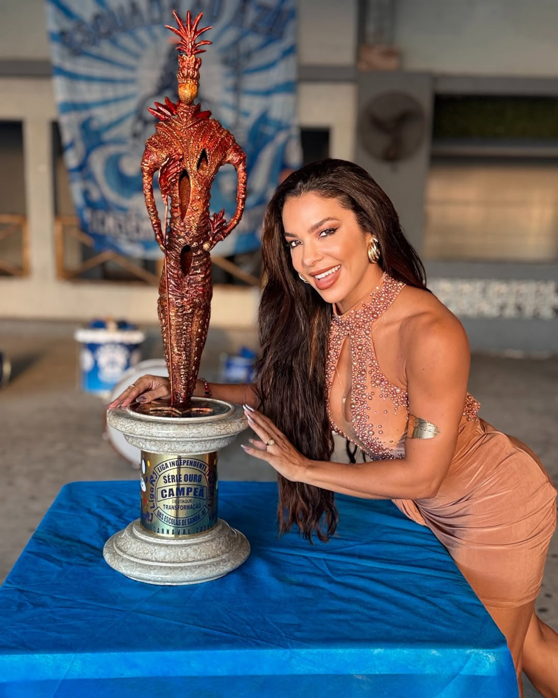 Monique Rizzeto não é mais rainha de bateria da Acadêmicos de Niterói - Reprodução / Instagram