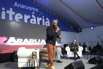 Palavra e resistência: Fabrício Carpinejar e MV Bill emocionam público na Araruama Literária