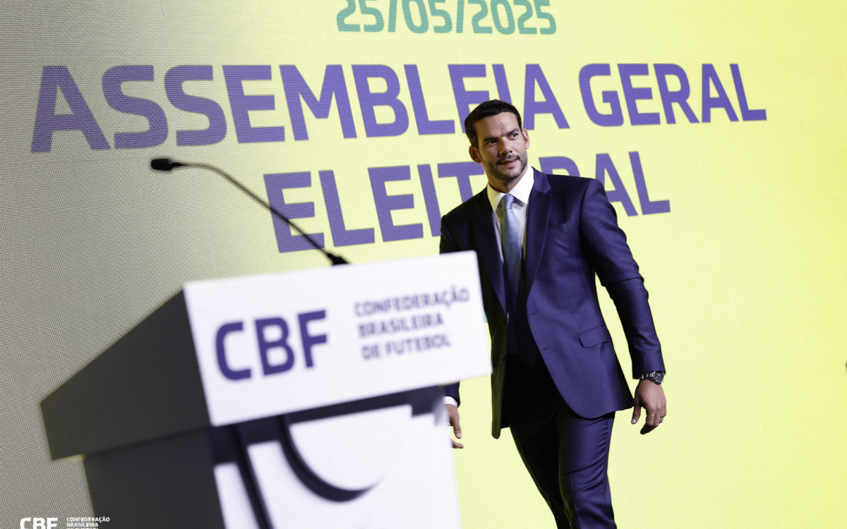 Samir Xaud na Assembleia Geral Eleitoral da CBF