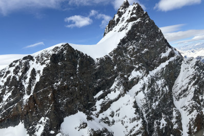 Corpos de cinco esquiadores são encontrados na estação suíça de Zermatt