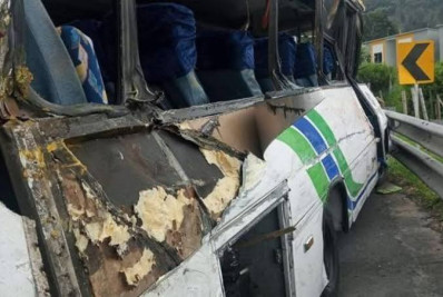 Acidente de ônibus deixa dez universitários mortos na Colômbia