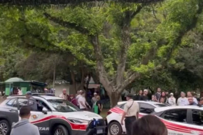 SP: Jovem é preso por xingamentos racistas e agressão durante briga em jogo de futebol