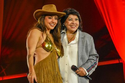 Lauana Prado reúne artistas em gravação de audiovisual