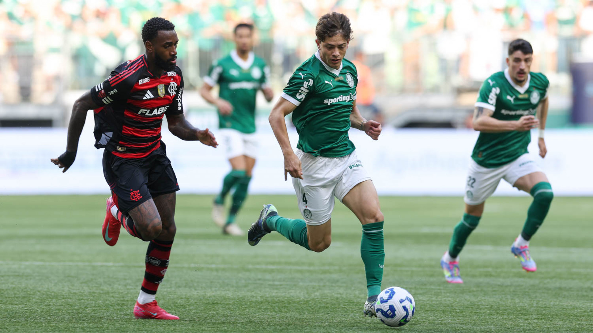 Lance do jogo entre Palmeiras e Flamengo - Cesar Greco/Palmeiras