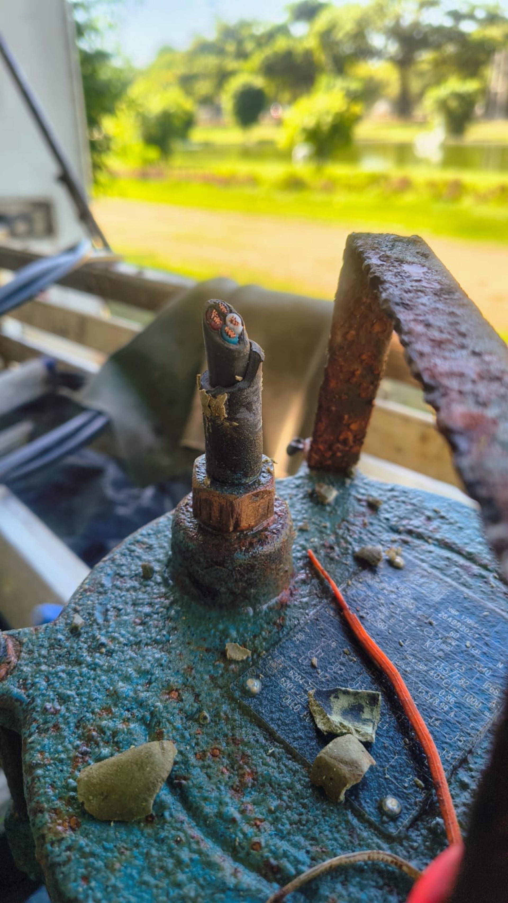 Uma das bombas do chafariz foi danificada - Divulgação / Seconserva