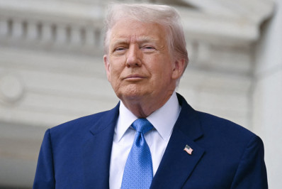 Trump publica decreto que proíbe entrada de estudantes estrangeiros admitidos em Harvard