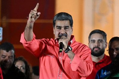 Maduro promete declarar 'república em armas' se forças dos EUA no Caribe atacarem a Venezuela