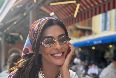 Juliana Paes aproveita momento de descanso na França: 'Delícia de lugar'