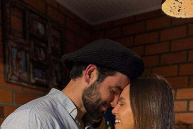 Ex-BBB Matteus emociona a namorada com surpresa especial