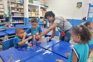 Projeto Meu Ambiente celebrou o Dia Mundial da Reciclagem com arte e conscientização