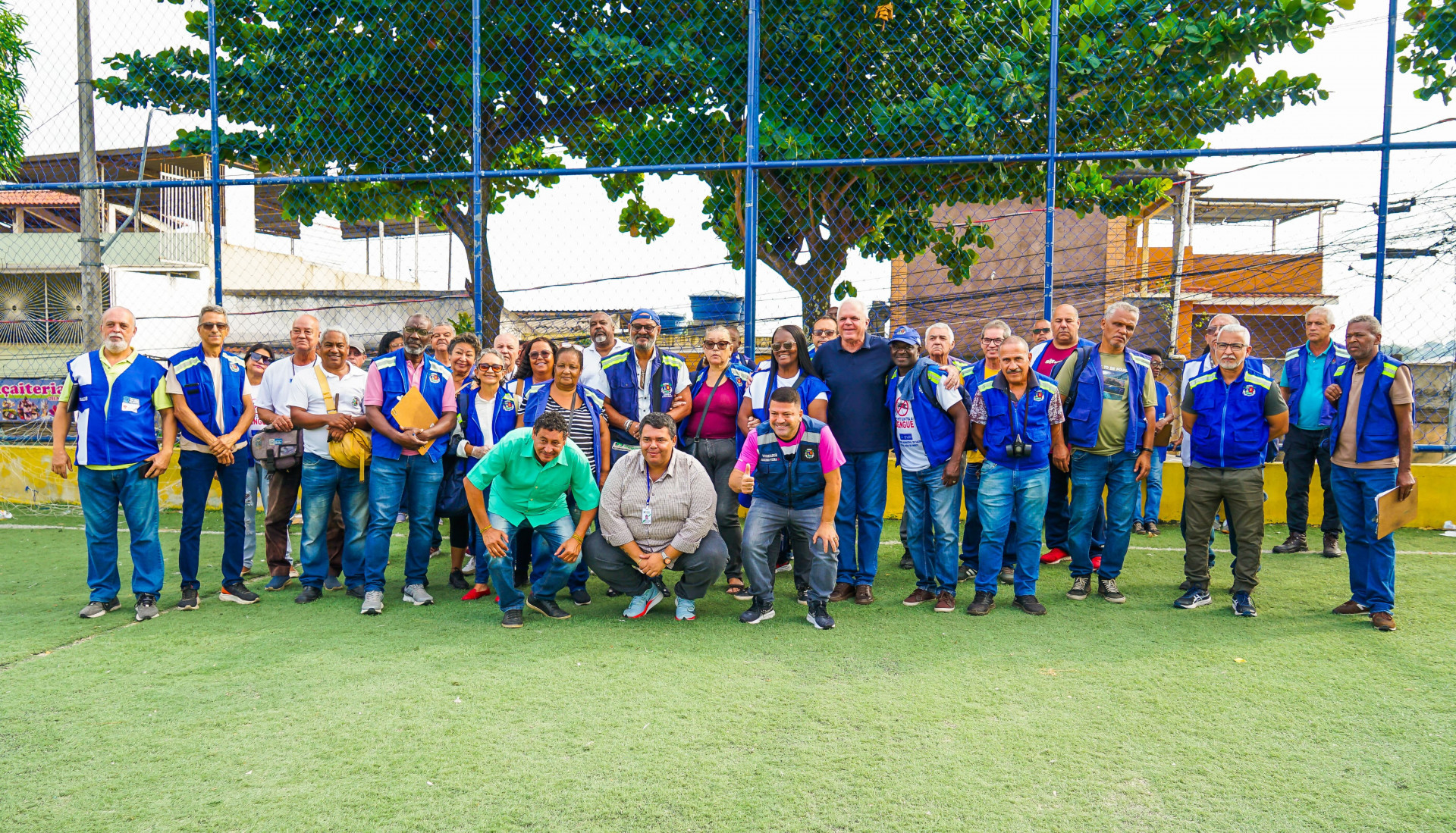 Prefeitura de Meriti realiza grande ação de combate às endemias no Morro Santa Helena
 - PMSJM