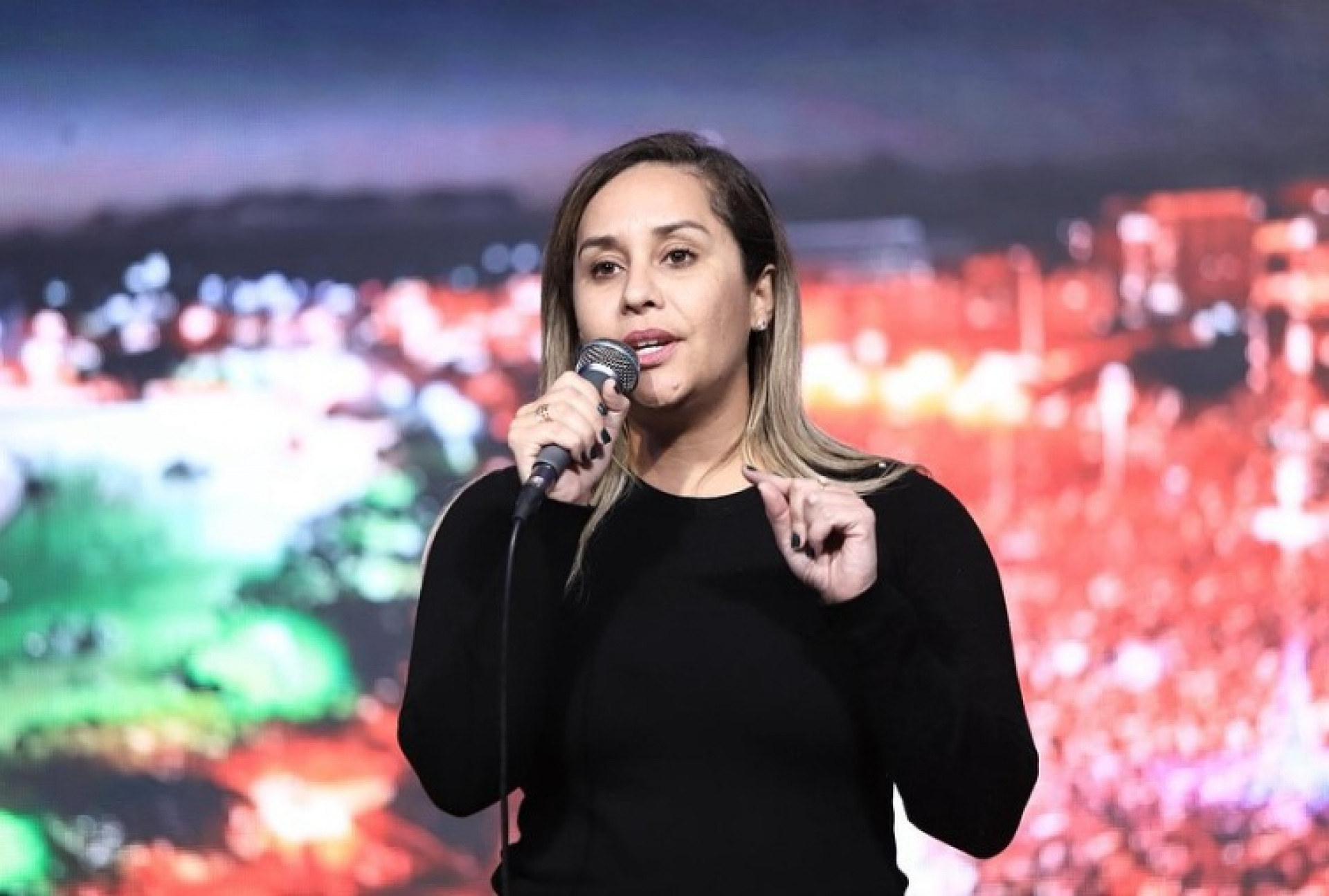 Prefeita Daniela Soares (PL) na Feira Liter&aacute;ria  - Reprodu&ccedil;&atilde;o 