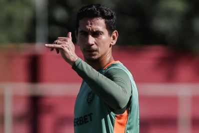 Fluminense reinicia conversas com Ganso e tenta renovar antes do Mundial de Clubes