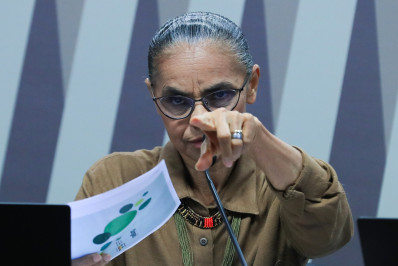 Após ataques de senadores, ministras e Janja defendem Marina Silva