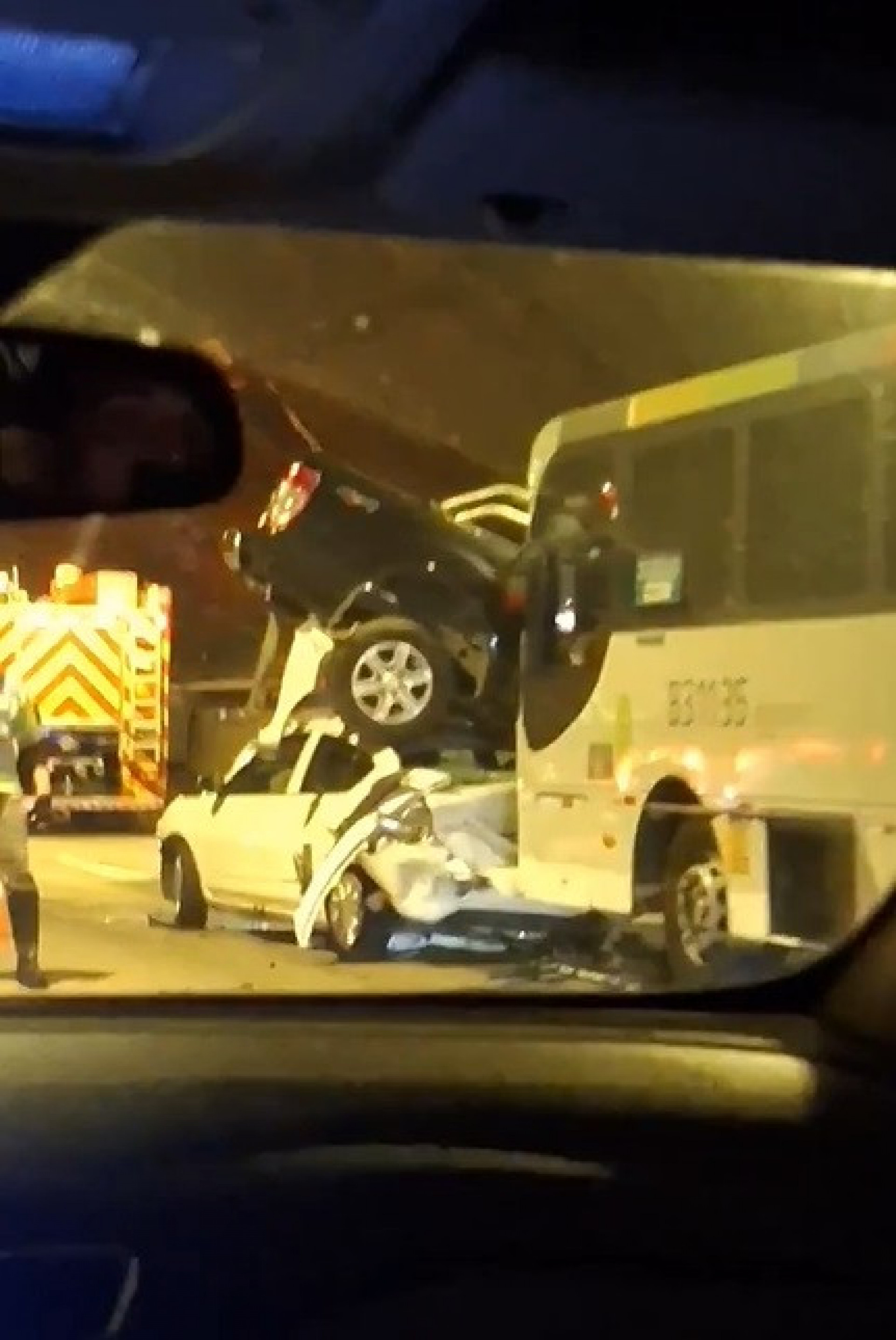 Grave acidente no Túnel Marcelo Allencar, sentido Centro do Rio 