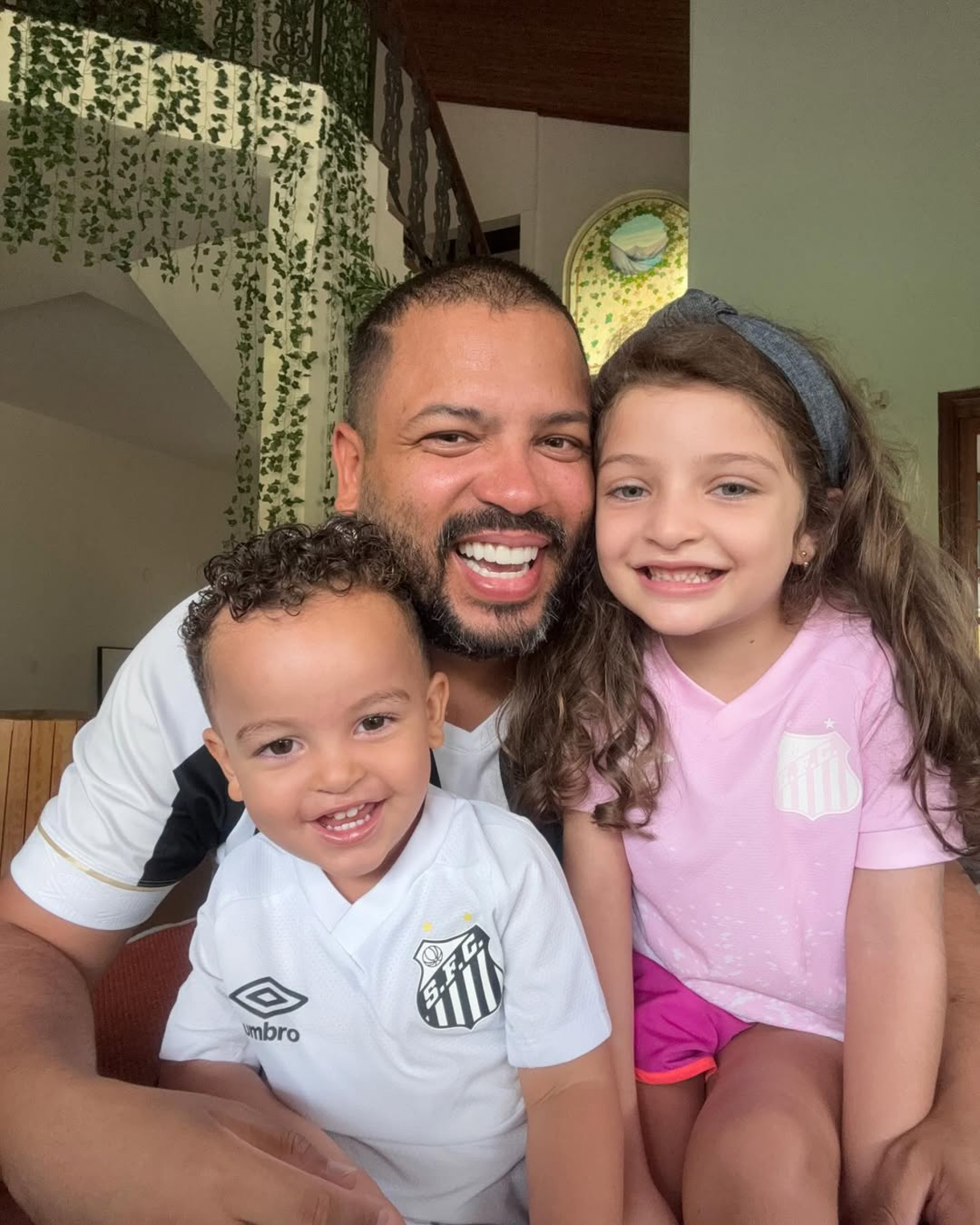 Projota é pai de Marieva e Otto - Reprodução/Instagram