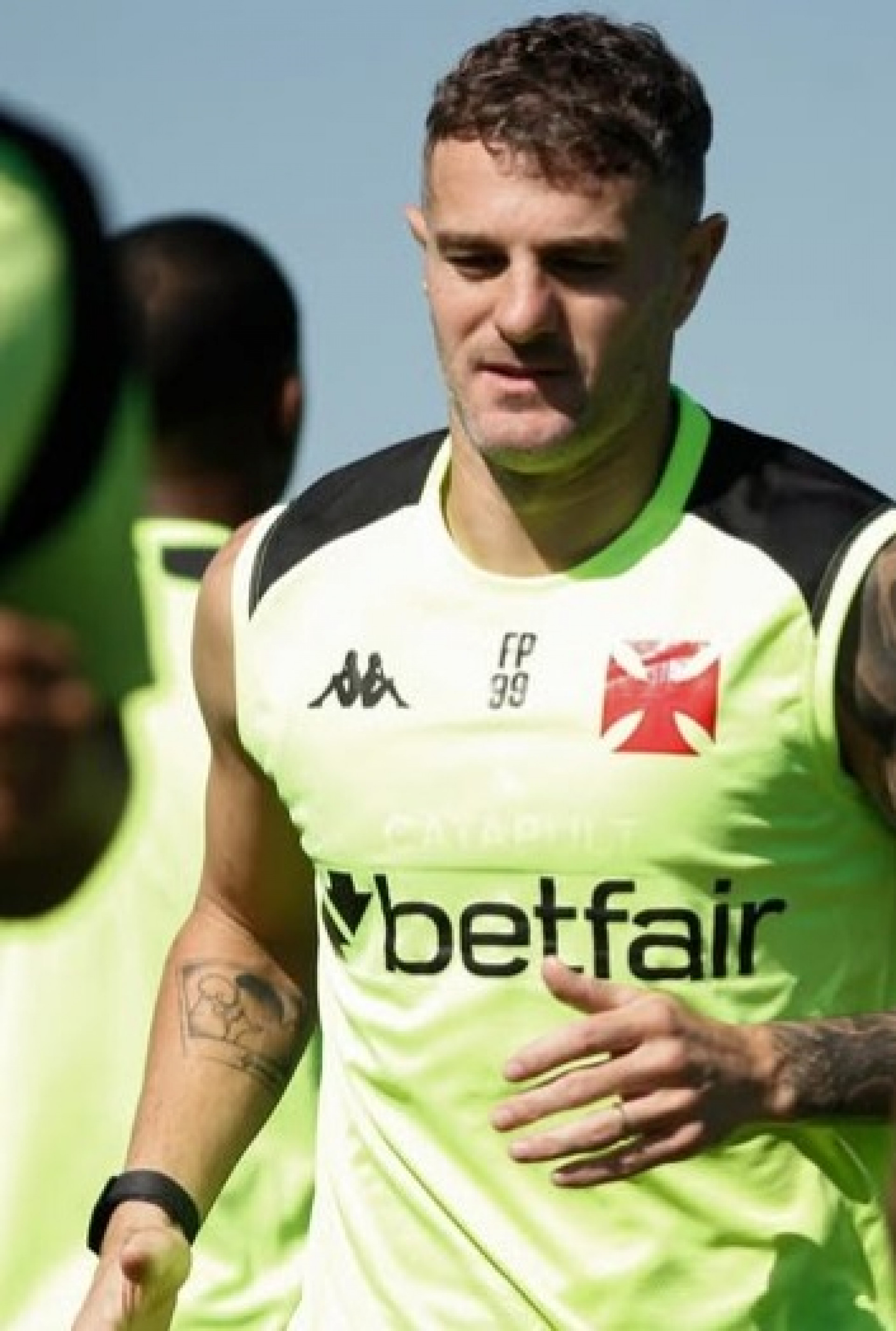 Pablo Vegetti em treino do Vasco