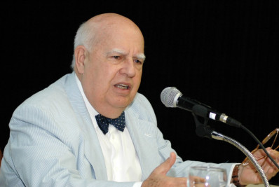 Embaixador Marcos Azambuja morre aos 90 anos