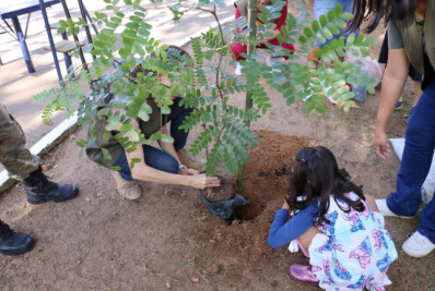Prefeitura de Quatis celebra dia da Mata Atlântica com plantio de árvores nativas na cidade
