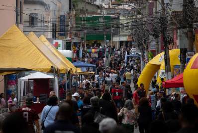 Comércio do Santo Agostinho sedia segunda edição da ‘Rua de Compras’ 2025