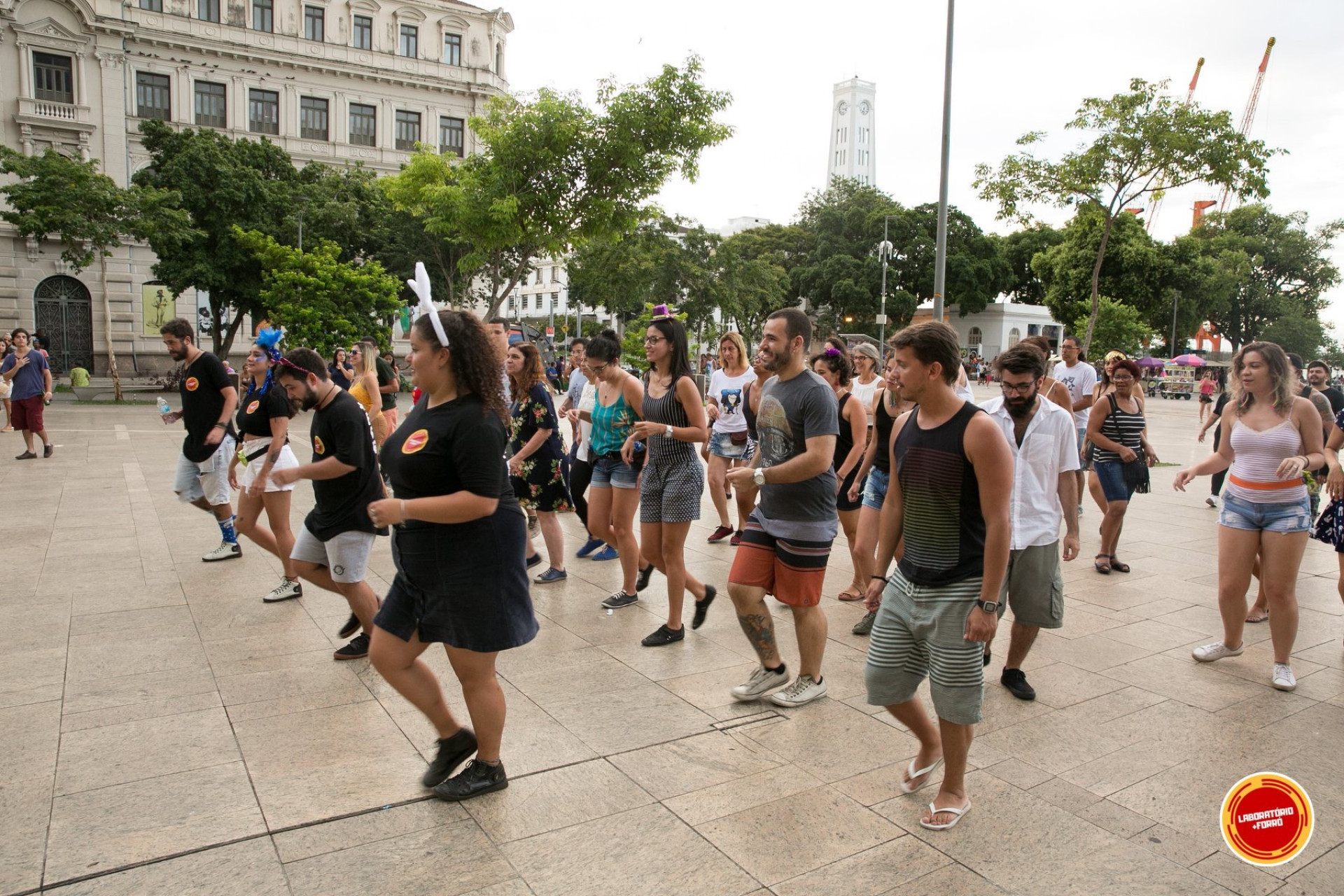 A iniciativa já passou por espaços importantes como os jardins do MAM e a Praça Mauá - Divulgação