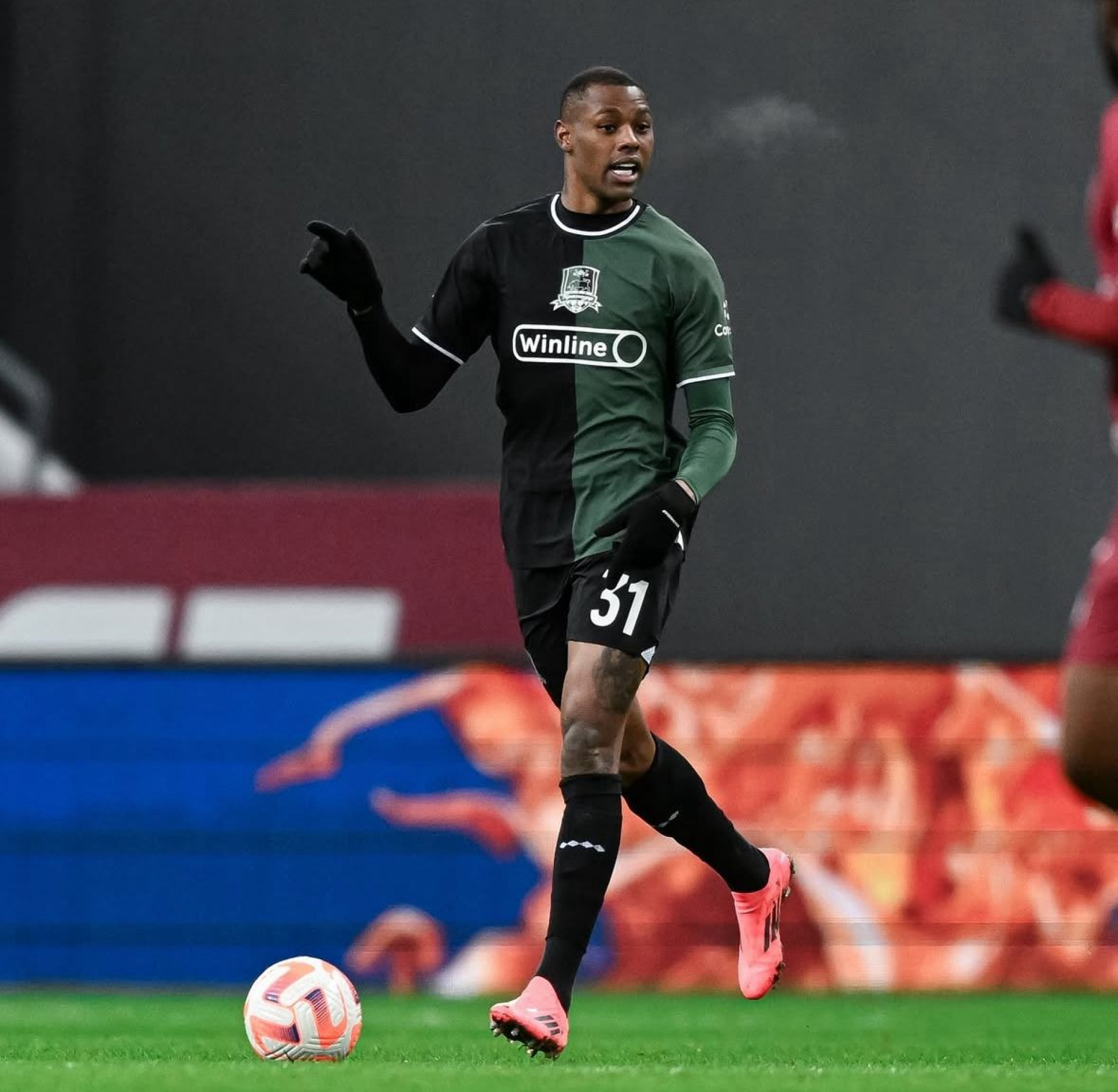 Kaio em a&ccedil;&atilde;o durante jogo do Krasnodar - Reprodu&ccedil;&atilde;o/Instagram @kaiofernando