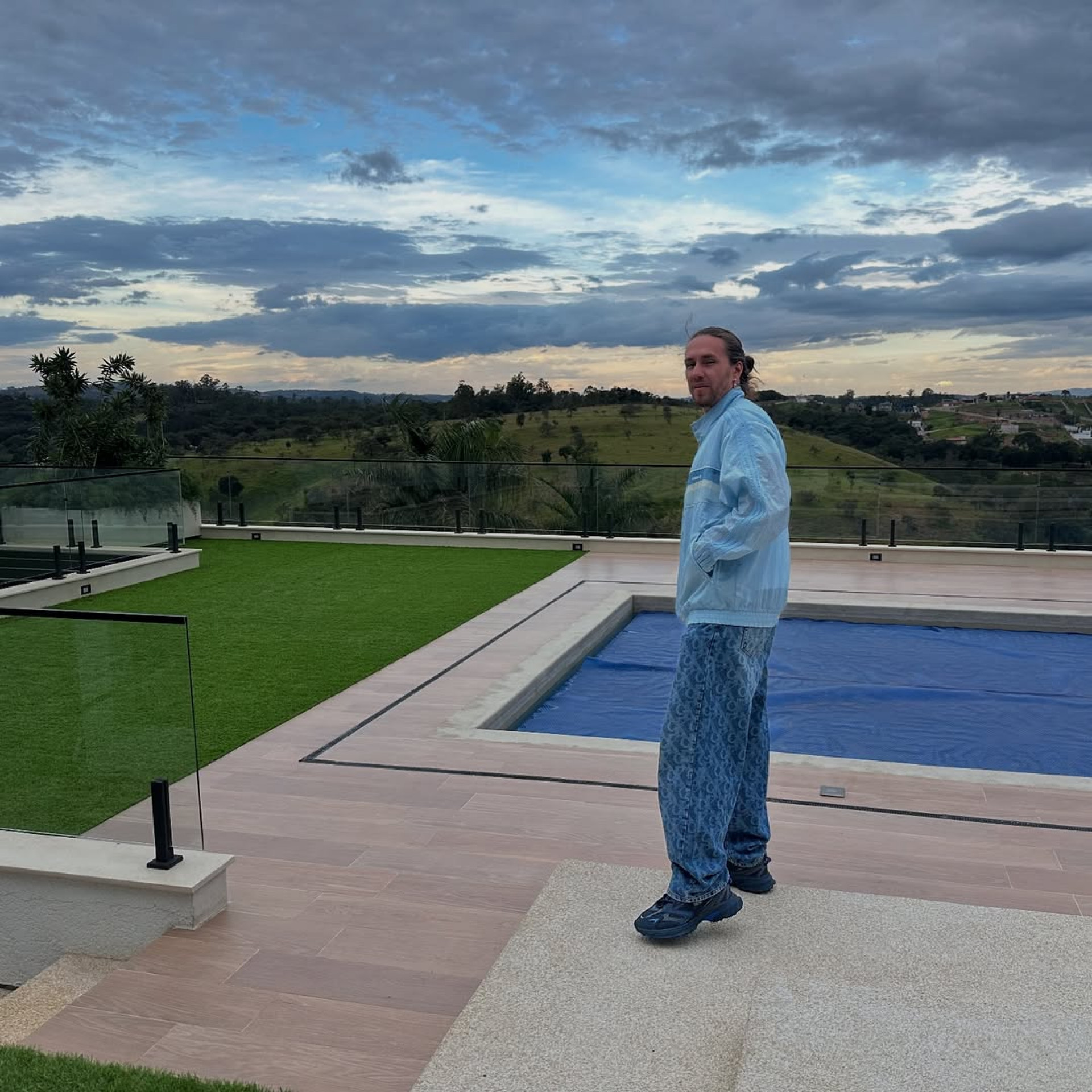 Vitor Kley mostrou detalhes da nova mansão  - Reprodução/Instagram