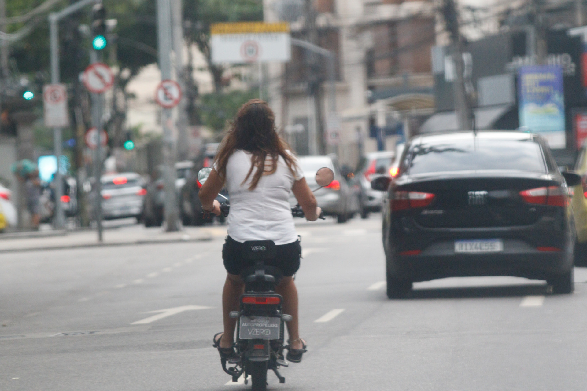 Circula&ccedil;&atilde;o de ciclomotores e bicicletas el&eacute;tricas no Rio &eacute; regulamentada - &Eacute;rica Martin / Arquivo O Dia