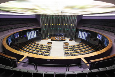 Datafolha: 76% da população é contra o aumento no número de deputados