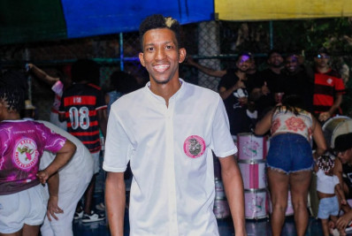 Unidos do Jacarezinho inicia ensaios de bateria nesta sexta-feira