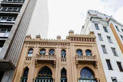 Grátis! Teatro no Centro que já foi cassino e cinema passa a oferecer visitas guiadas
