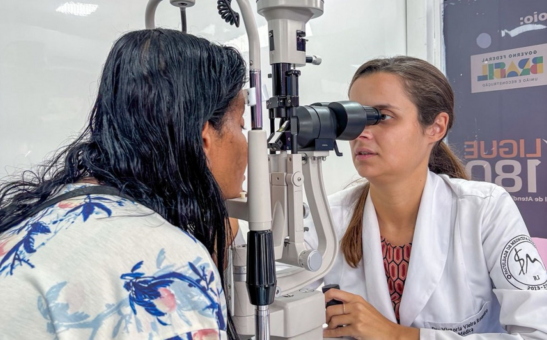 Na &uacute;ltima semana, (15 a 27 de maio), foram registrados mais de 300 procedimentos odontol&oacute;gicos e 130 consultas e exames oftalmol&oacute;gicos - Suzane Vasconcellos / PMJ