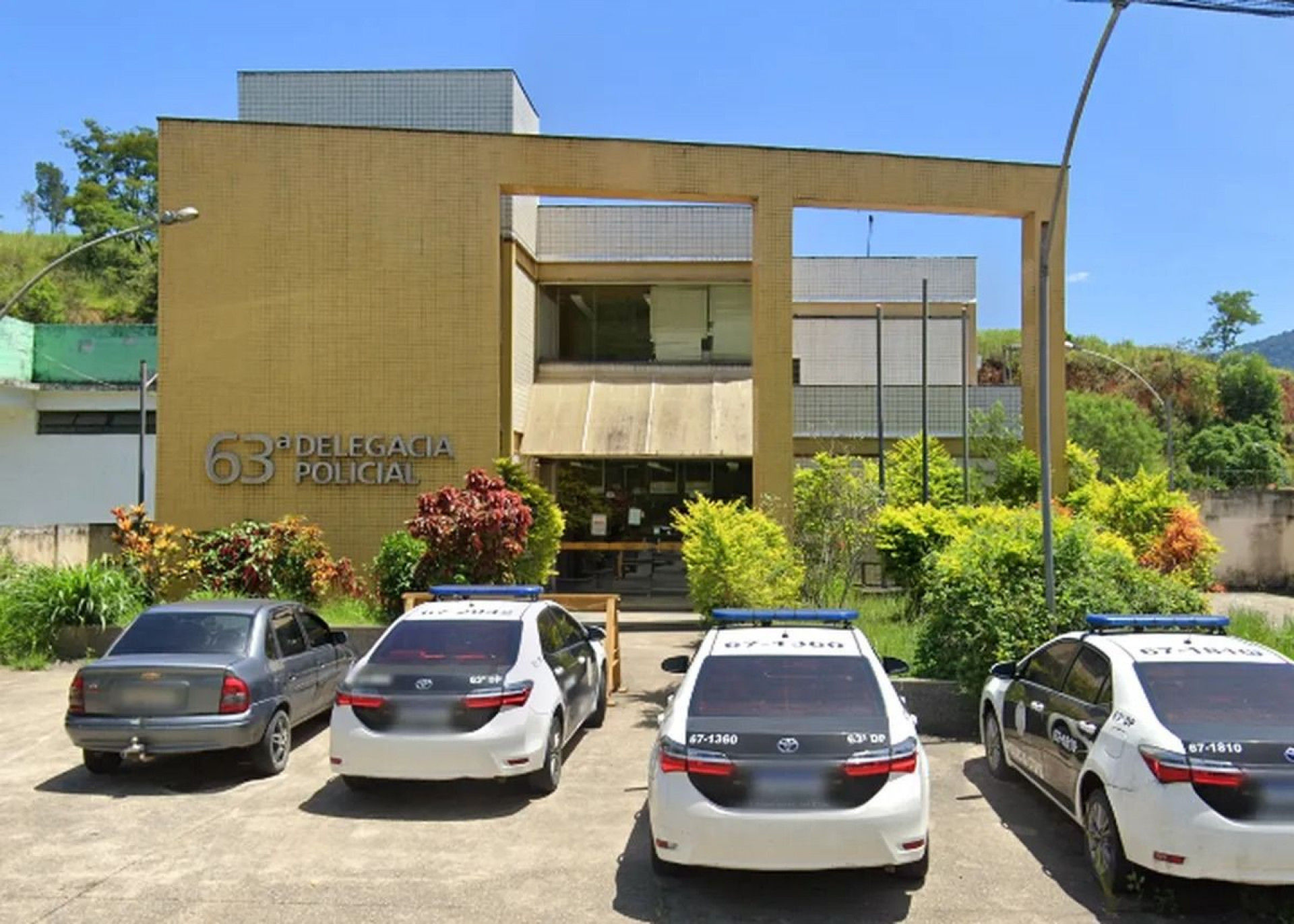 A a&ccedil;&atilde;o contou com o apoio da 62&ordf; DP (Imbari&ecirc;), o 34&ordm; Batalh&atilde;o da Pol&iacute;cia Militar (Mag&eacute;) e a Pol&iacute;cia Rodovi&aacute;ria Federal para auxiliar na intercepta&ccedil;&atilde;o ao grupo criminoso - Divulga&ccedil;&atilde;o / PCERJ