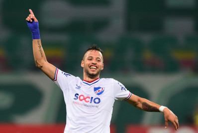 Fluminense desiste de contratar ex-atacante do Internacional