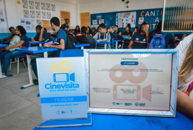 Alunos de Itaboraí vencem concurso da UERJ Sem Muros