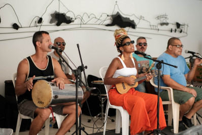 Central festeja samba da Família Quilombo