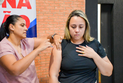 Resende amplia vacinação no Resende Shopping com atendimento também aos domingos