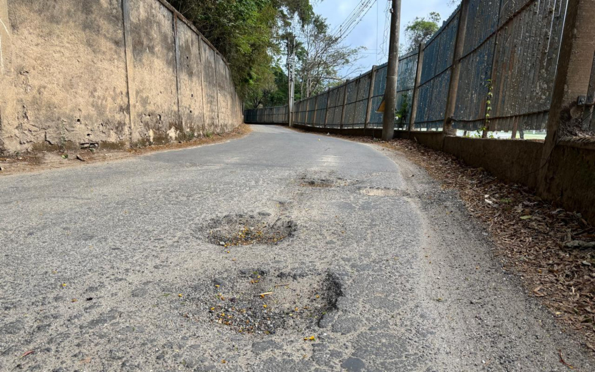 Rua Joaquim Agante Moço, em Itaipava