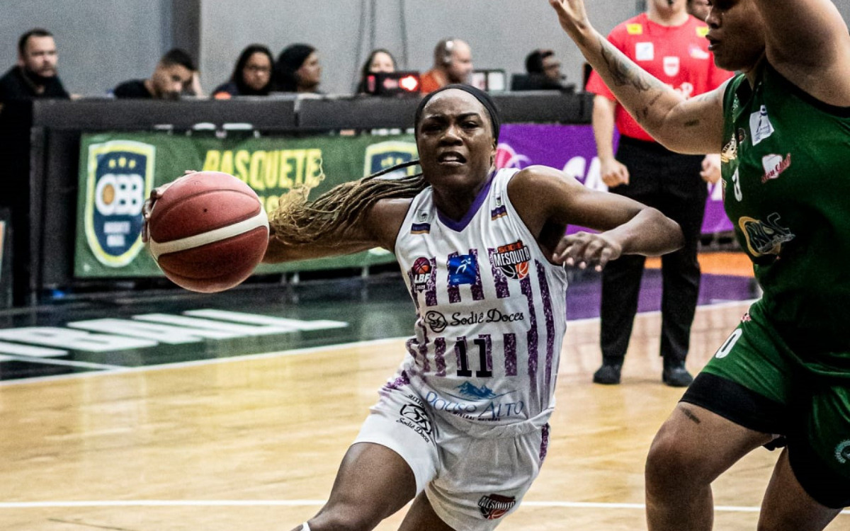 Sodiê Mesquita garante vaga nos playoffs da Liga de Basquete Feminino