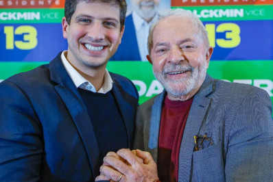 João Campos assume PSB com missão de fortalecer partido e garantir Alckmin com Lula em 2026