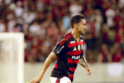 Danilo celebra atuação do Flamengo, mas minimiza liderança do Brasileiro: 'Ainda no começo'